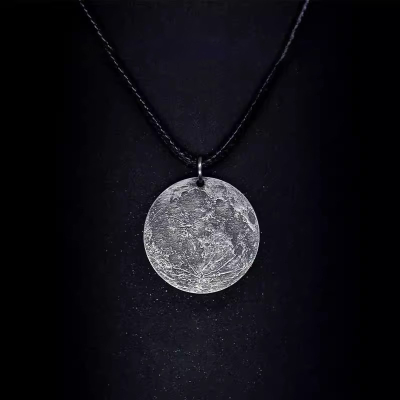 Pendentif lune de Style ethniq - Men Accessories Ethnic avis et prix
