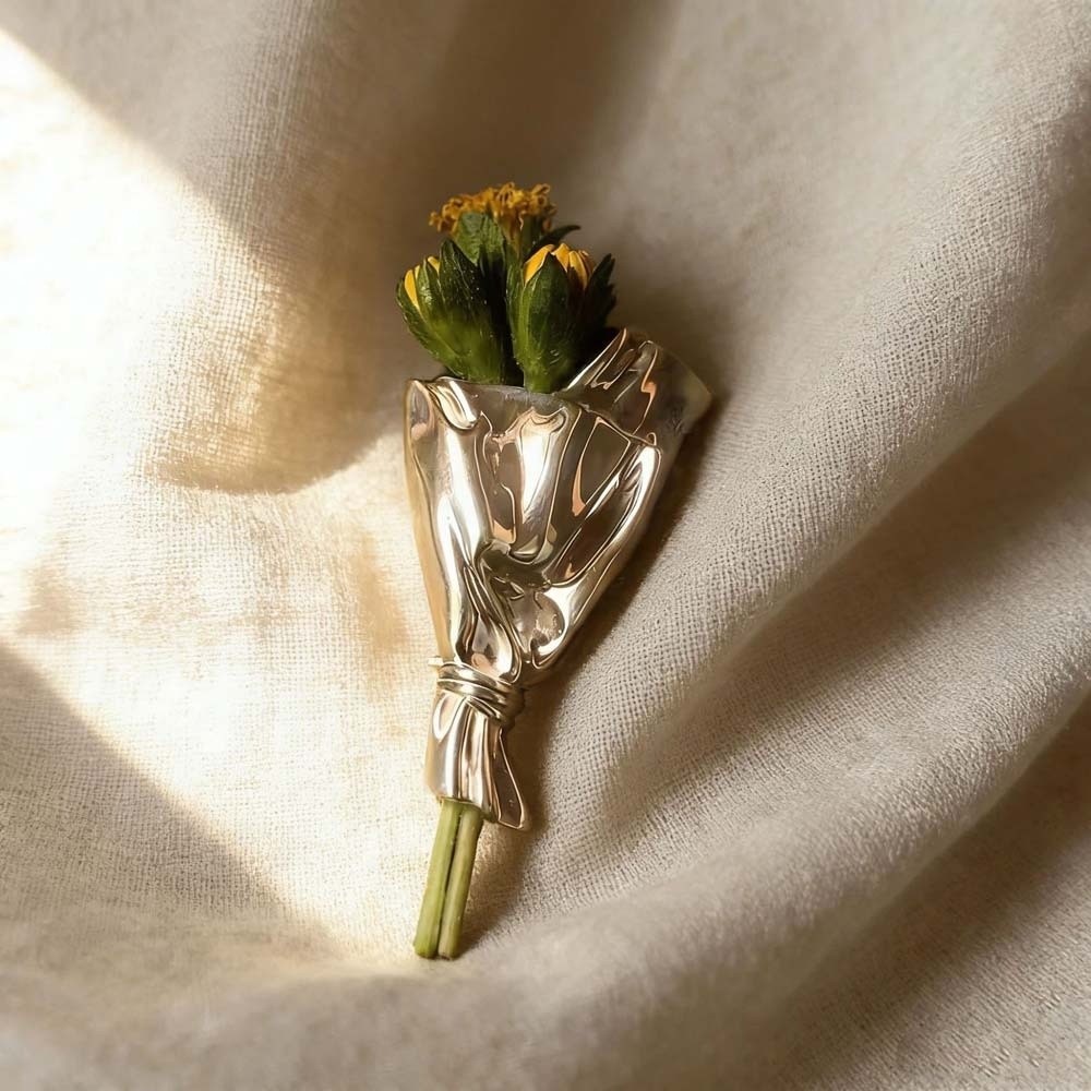 Broche vintage à fleurs inséra - Men Accessories Bouquet avis et prix
